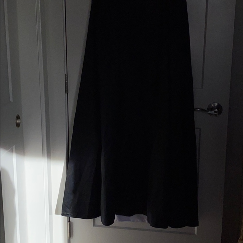 Dress - Picture 4 of 5